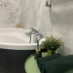 Apartment In Warsaw Cyprysowa